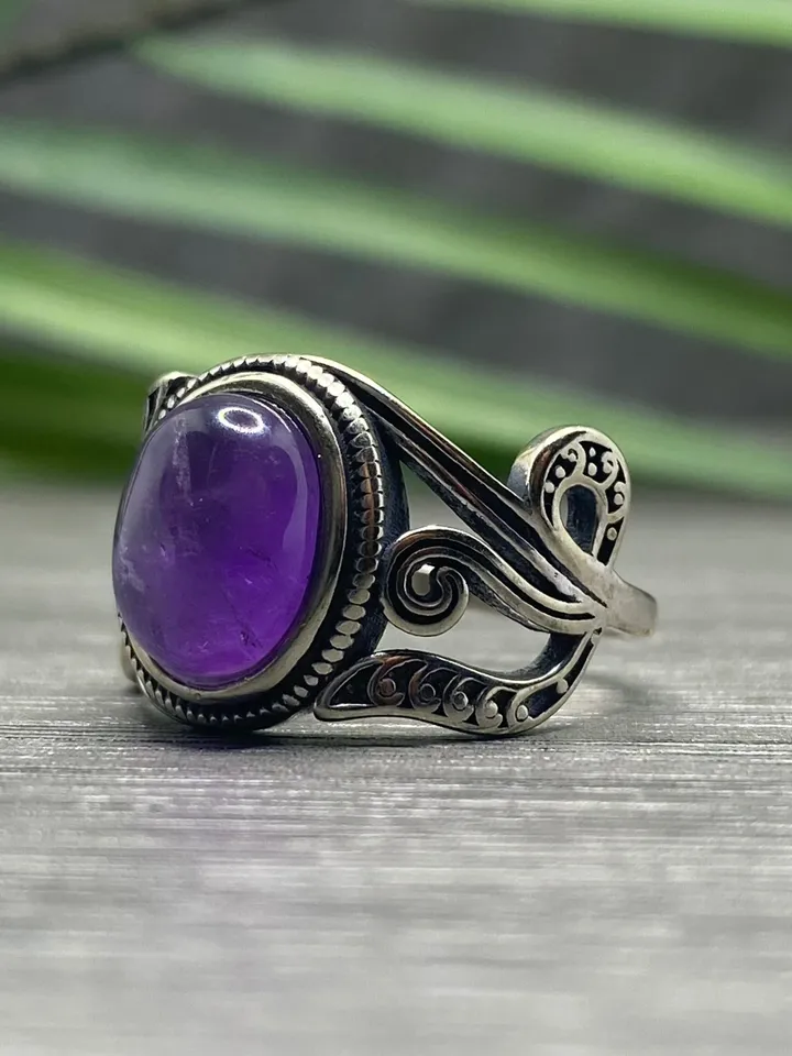 925 Silver Amethyst Gemstone Ring, Amethyst Ring, Silver Amethyst Ring, Gothic Ring, Vintage Ring, Vintage Gothic Ring, Purple Gemstone Ring