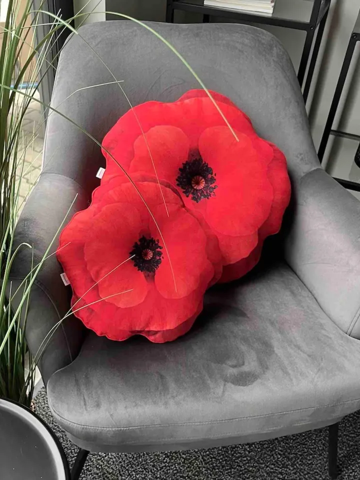 Red poppy pillow / big poppy pillow / wildflower / red poppies / Mohnblumen kissen / coquelicot / red poppy cushion / summer flower