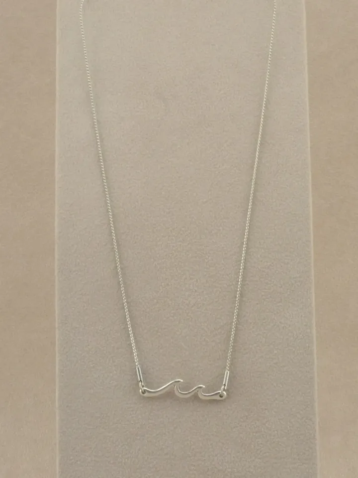Ocean Wave Necklace Silver, Gifts for Surfer Girl Surf Ripple Wave Charm, Dainty Summer Beach Simple Minimalist Elegant Jewelry Silver
