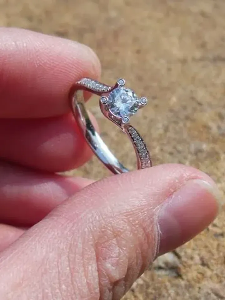 Solid 14K White Gold Round 5MM Fashion Engagement & Wedding Semi Mount Ring/Diamond Ring