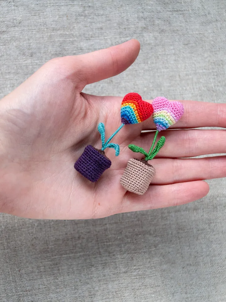 Miniature Rainbow HEART potted, Crochet heart flower decoration, Cute desk decor, Cheer up gift, Mini plant fairy garden