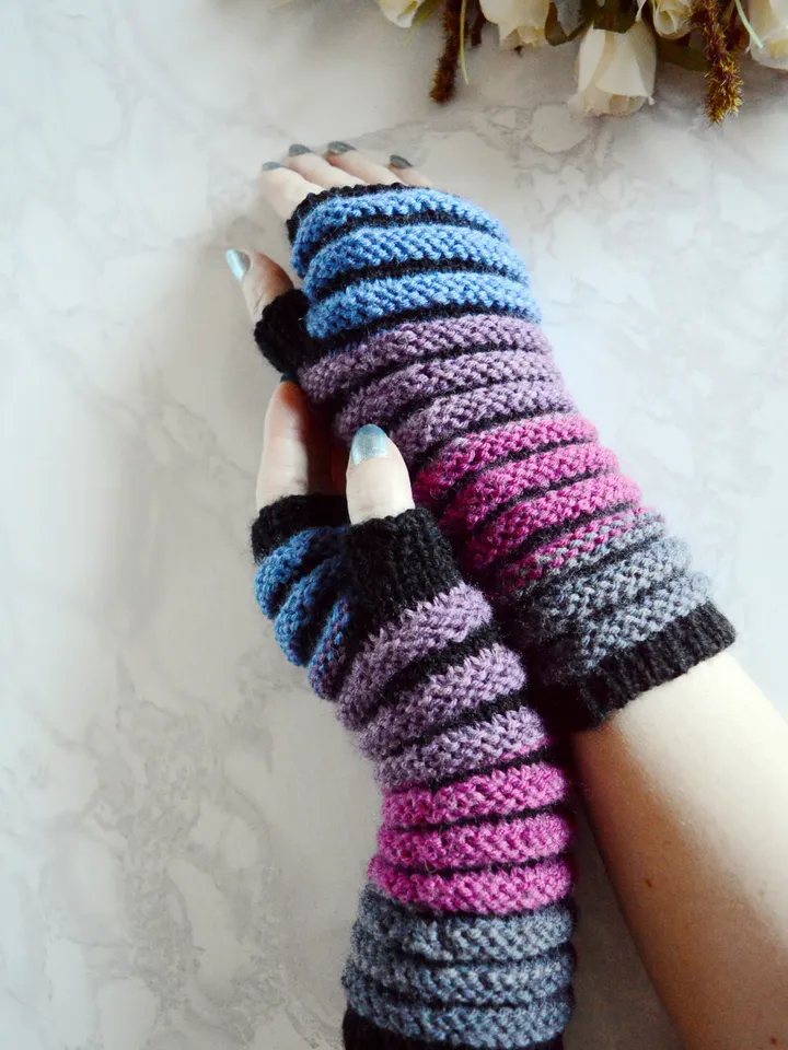 Mittens knitted striped  Multicolored wool hand warmers