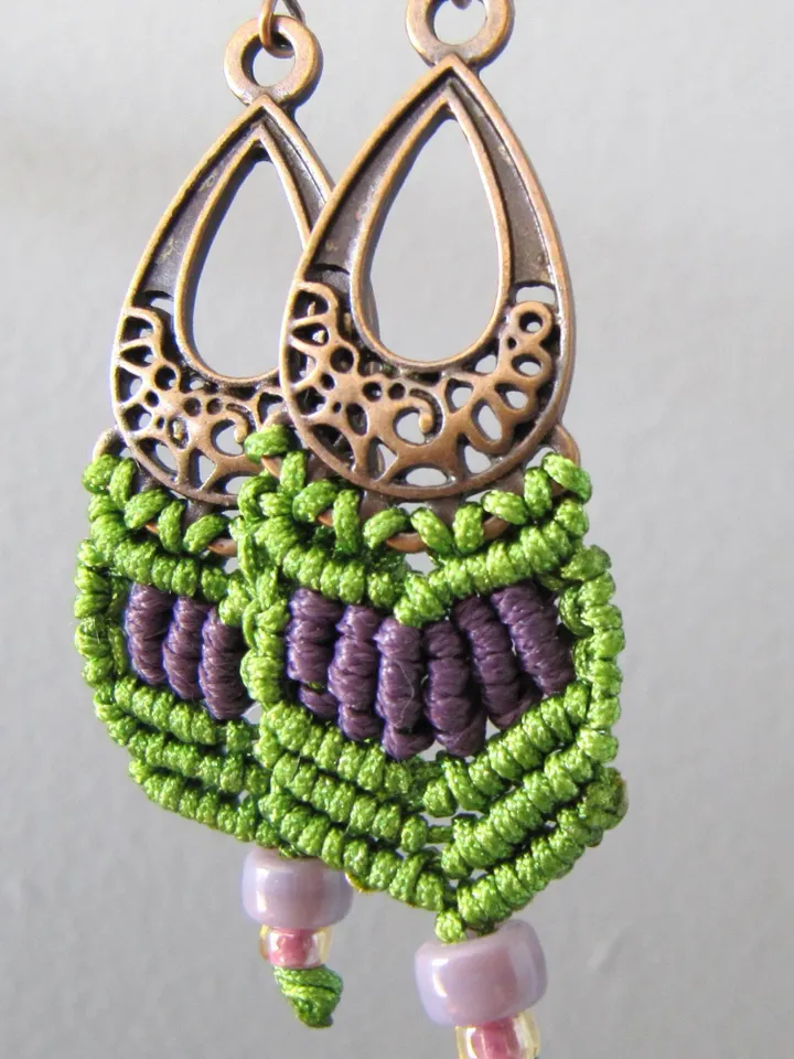 Macrame earrings, macrame jewelry, boho earrings, hippie earrings, green earrings, boho chic, hanging earrings, hippie jewelry, gift