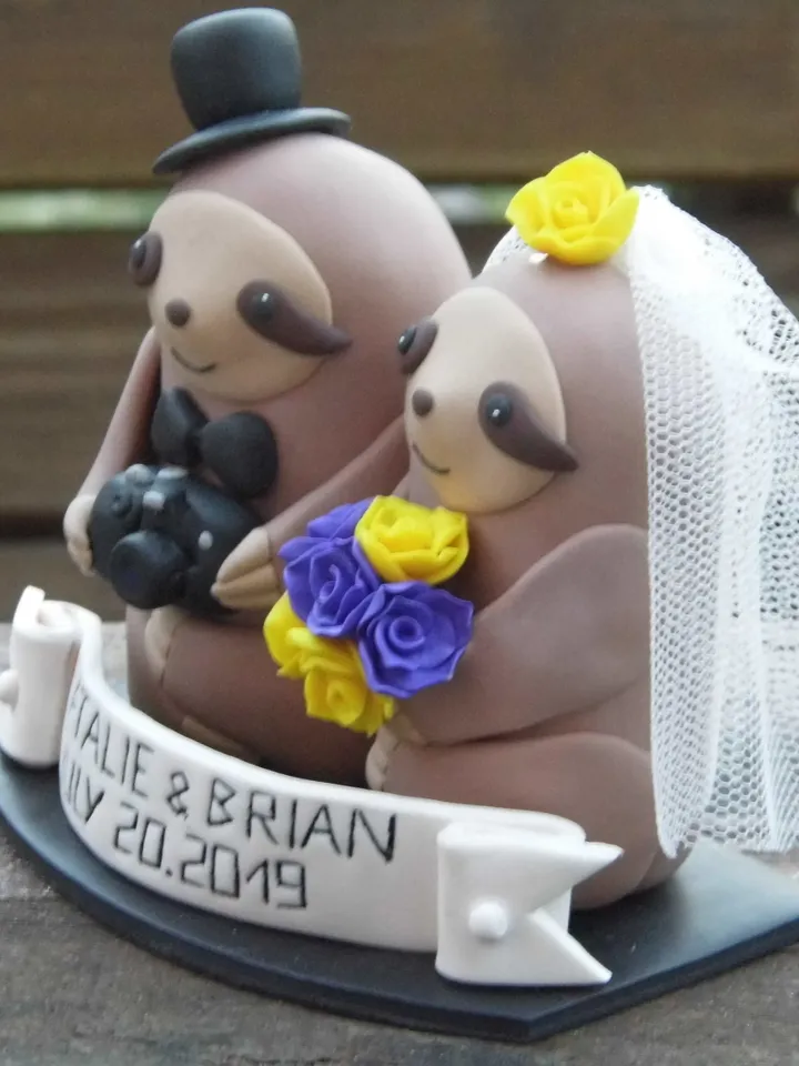 Personalized Sloth Wedding Cake Topper, Wedding Photographer Cake Topper, Sloth Wedding Cake Figurine, Custom Sloth Animal Cake Topper Gift