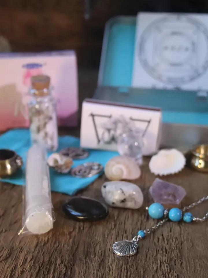 Ocean-themed Witchy Travel Altar, Pocket Altar, Witchy Mini Altar, Purse Altar, Miniature Altar, Altar in a Tin, Sea Witch Altar