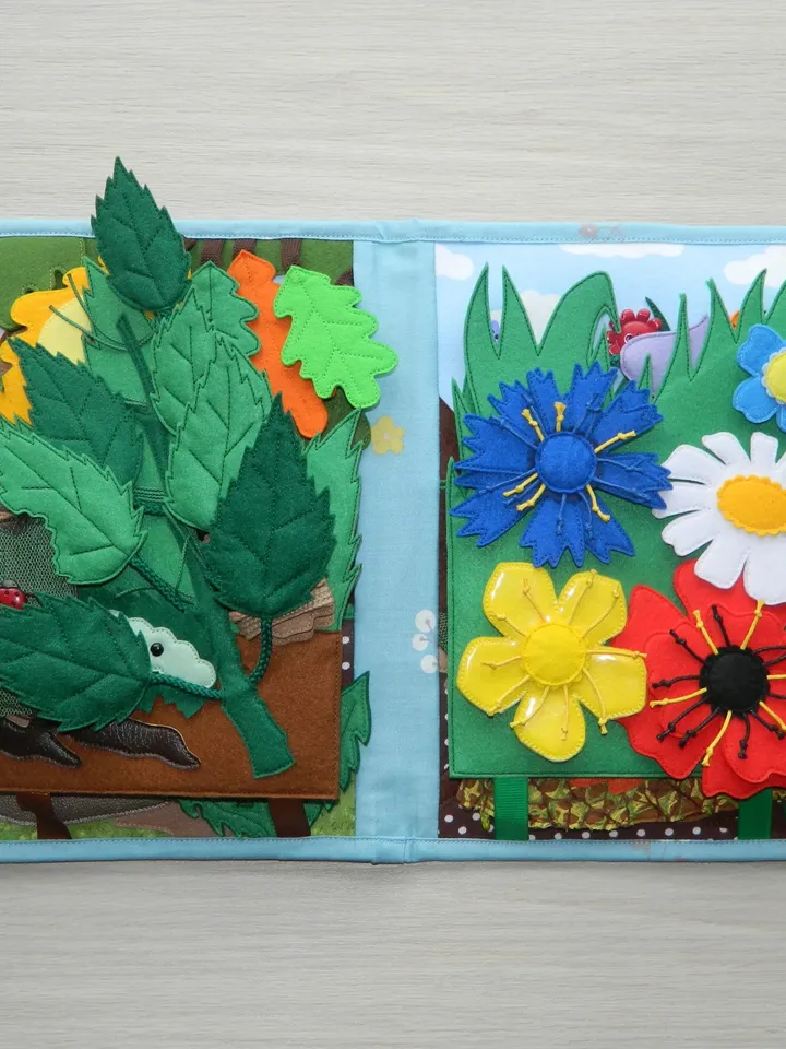 SUMMER FLOWER GLADE Educational Tablet, Forest Animals Play Set, Play Animals Set, Montessori Book for Kids
