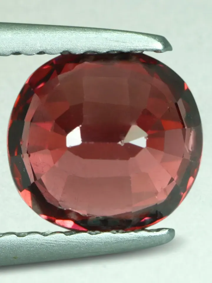 1.68 ct Magenta Reddish Pink color Unheated 100% Natural Rhodolite Garnet