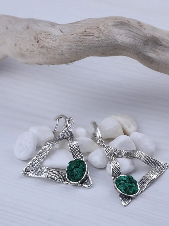 MADE TO ORDER Sterling 925 silver, green malachite jewellery set. Natural stone earrings and ring.