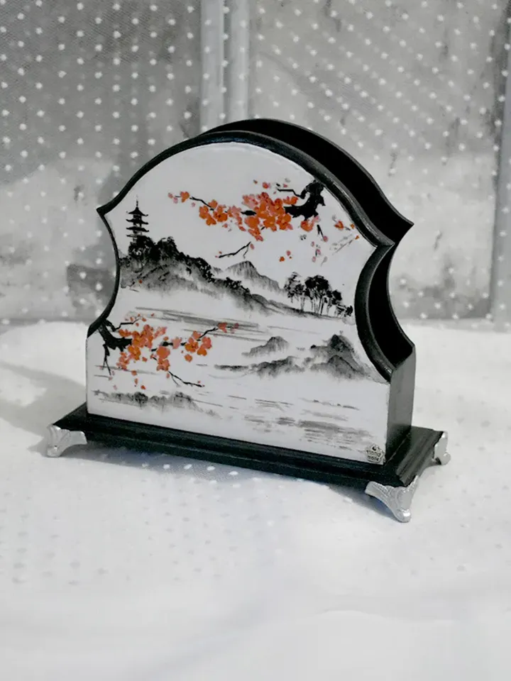 Square Napkin stand, Napkin holder for table setting with the image of Japan