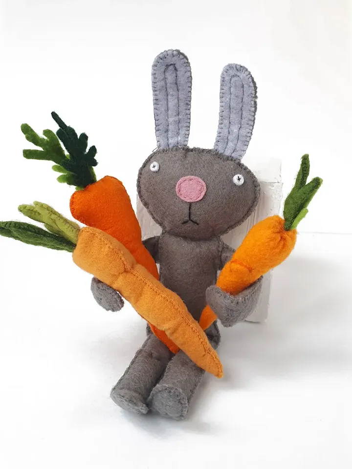 Bunny rabbit with carrot toy sewing pattern , Easter Decor for Tiered Trays , Easter Ornaments for Tree , Felt Easter