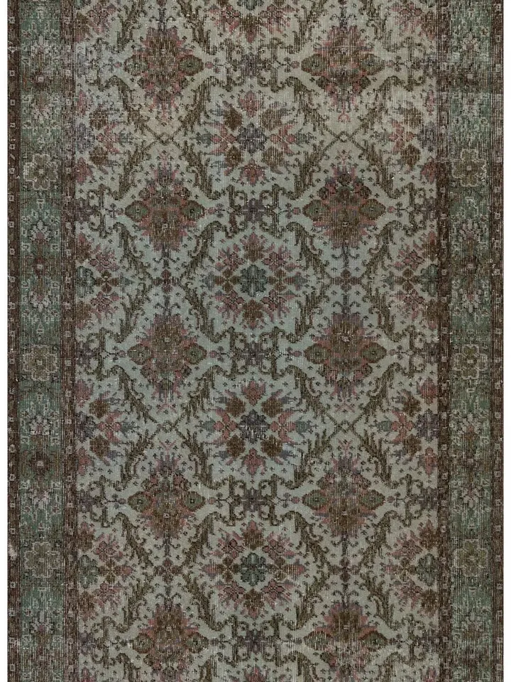 Add Elegance to Your Living Room with a Gray Turkish Rug - 130 x 235cm