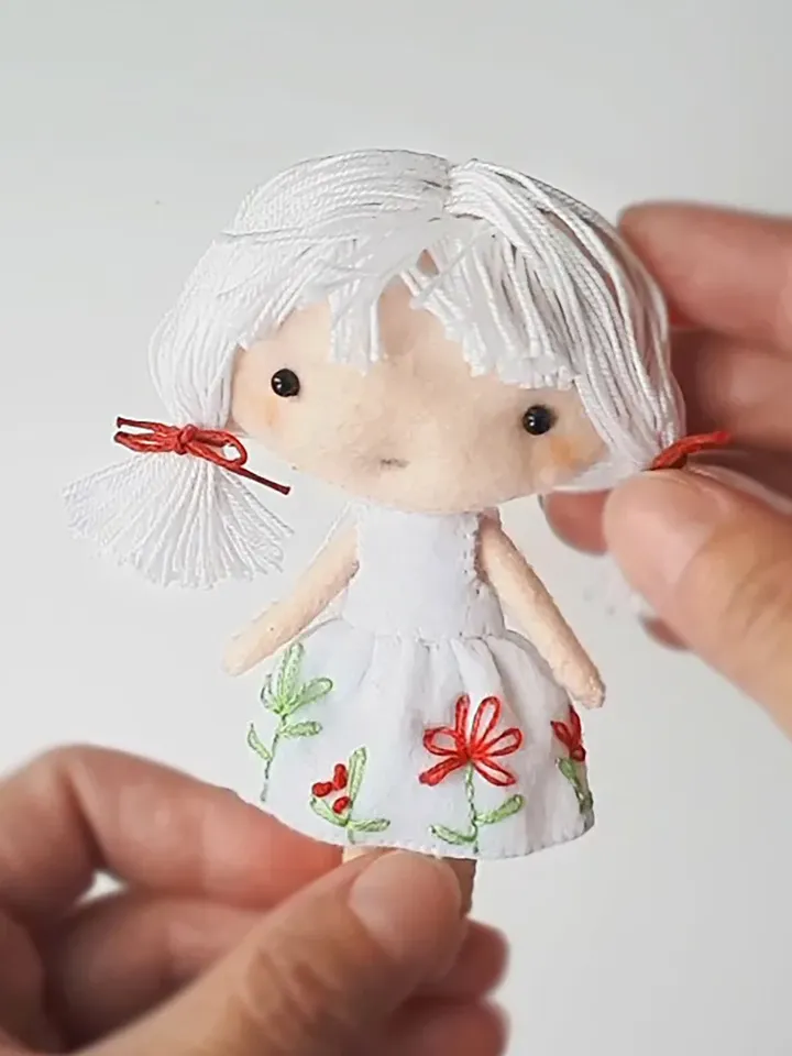 Doll Sewing Pattern PDF , Felt Toy Pattern , Dolls Body 5 inch Pattern Fabric