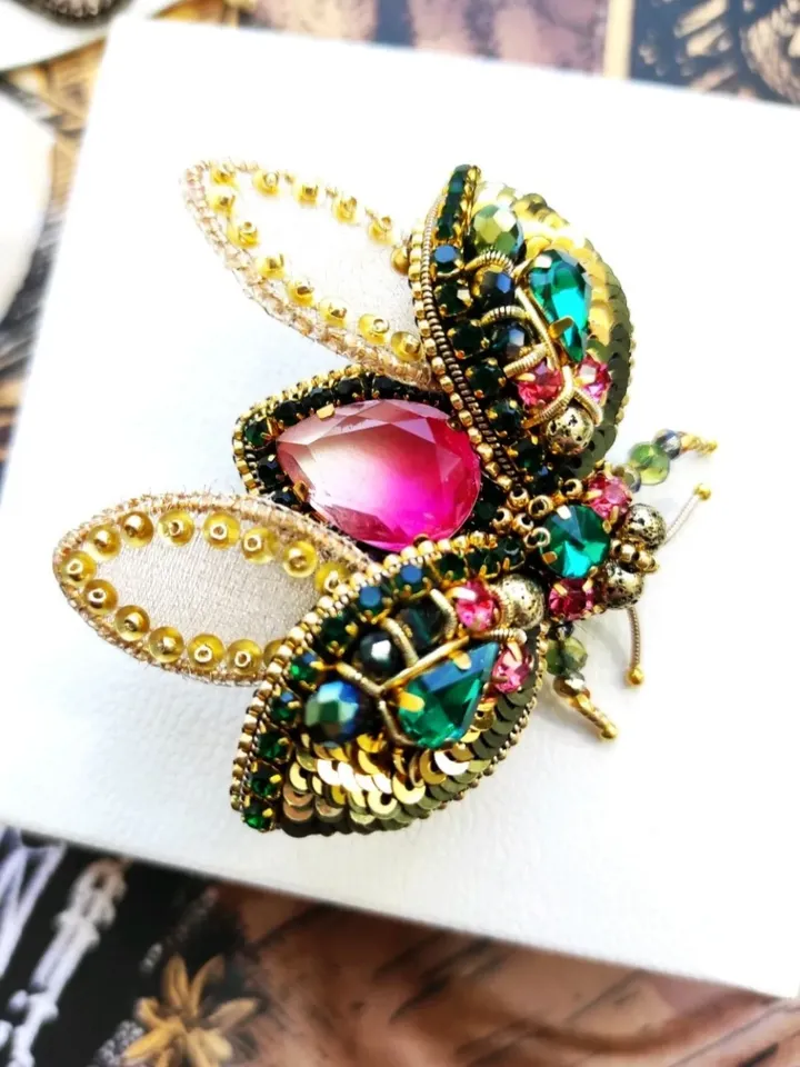 Beaded insect brooch, insect pin, mooth brooch, butterfly brooch, bug pin, bee brooch, bug brooch, insects, madam toto