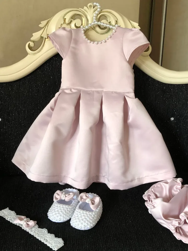Blush pink dress with pearls, headband, panties and shoes for baby girl. First birthday outfit for girl. Baptism outfit for baby girl.