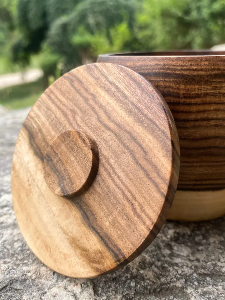 Handcarved Wood Kuksa with Lid, Wooden Coffee Mug, Scandinavian Cup, Camping Mug
