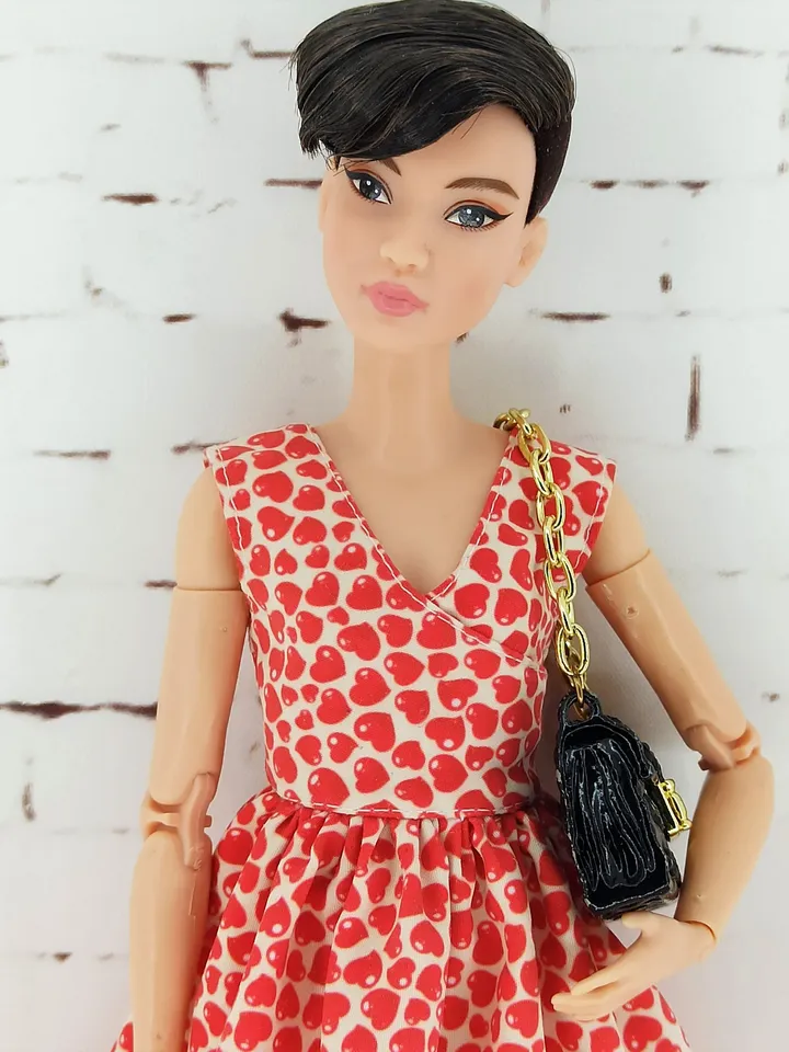 Summer dress with red hearts for Barbie Doll (Petit)