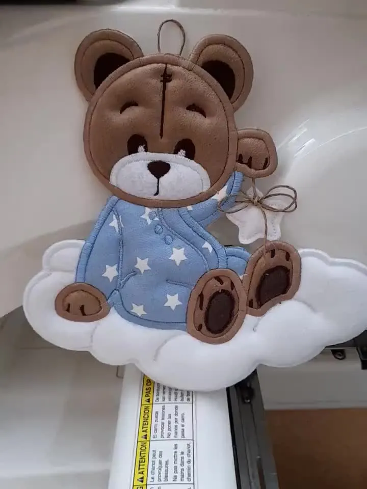 ITH  Orsetto Capoculla - Code: DB9249 - Ricamo a macchina con tutorial