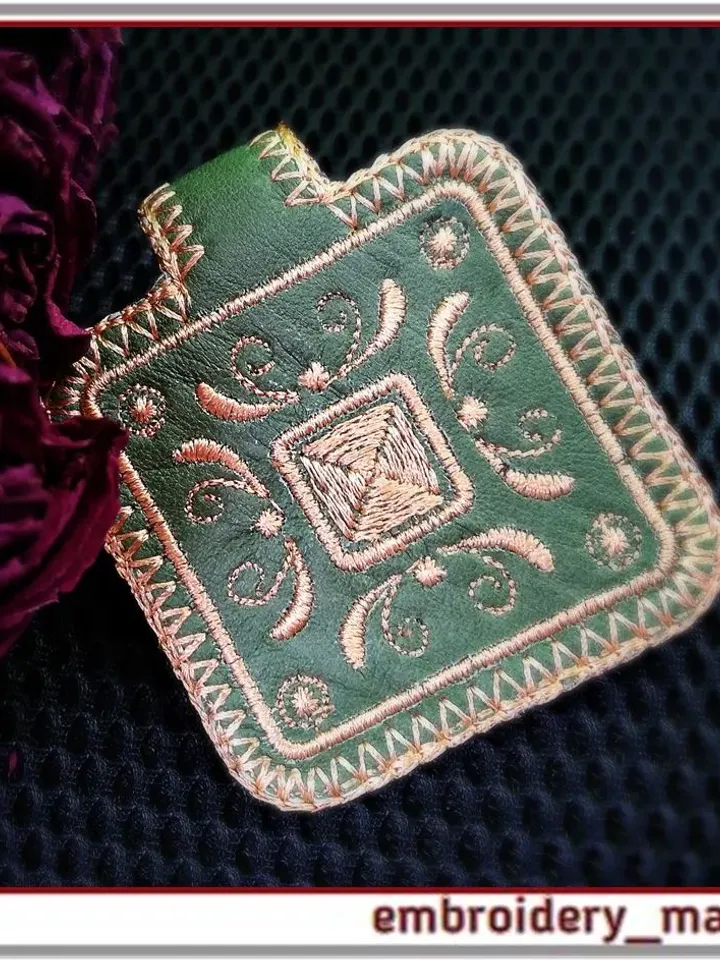 In the hoop Embroidery design key chain 5 Decor for a bag backpack