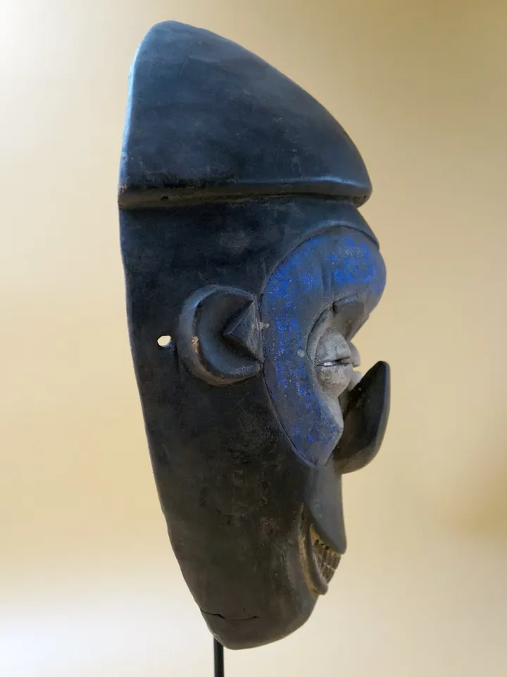 Yaka Vintage African Mask art