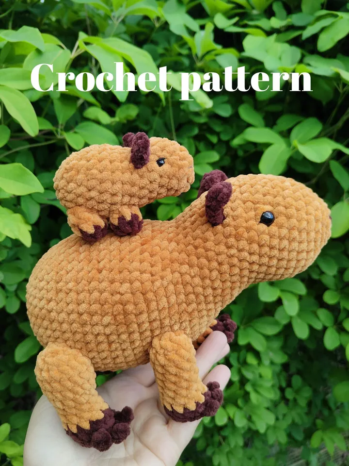 Crochet capybara pattern: capybara plush and baby capybara, amigurumi capybara pattern