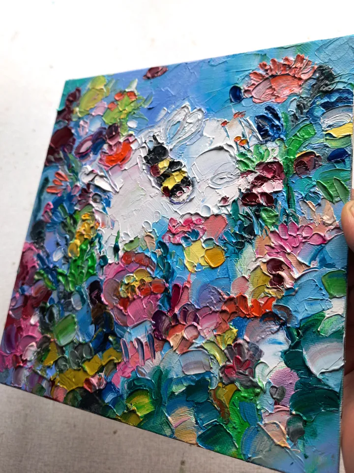 Honeybee Oil Impasto  Oil Painting Original Oil Art 8*8
