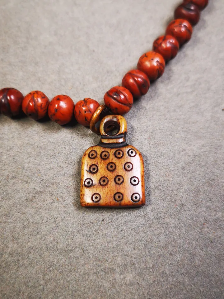 Yak Bone Carved Mantra Dot Mala Pendant,Bead Counter Clip, Prayer Bead Accessories,Gandhanra Tibetan Amulet