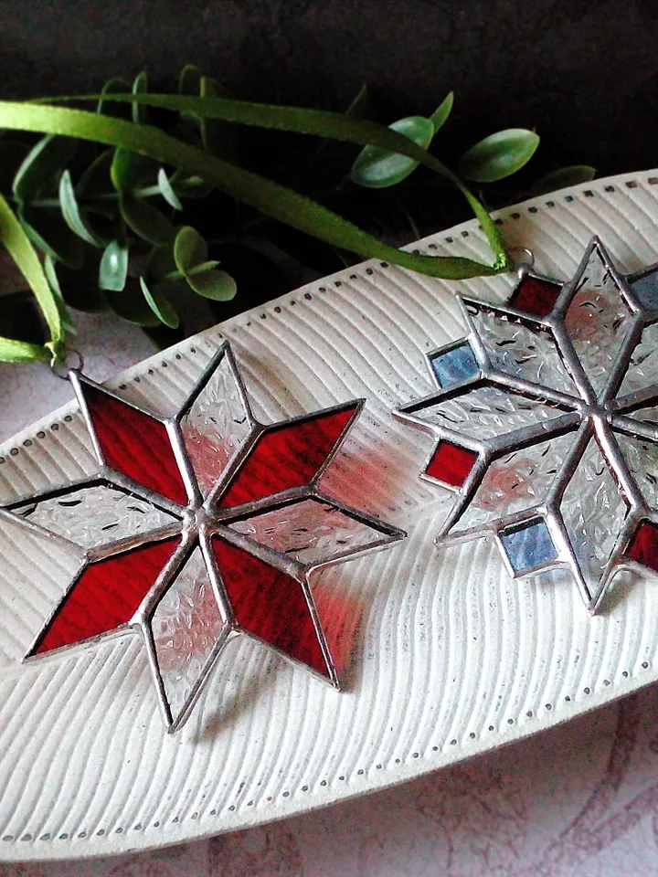 Set of 2 snowflake suncatchers, christmas ornaments, simple stained glass, Christmas decorations, Xmas tree star