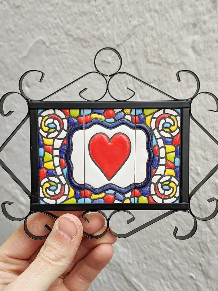 Ceramic letters and numbers 7.5cm. (3") for the wall - Hand-glazed in Spain - "GAUDI-mini" models - Ceramic letters number -