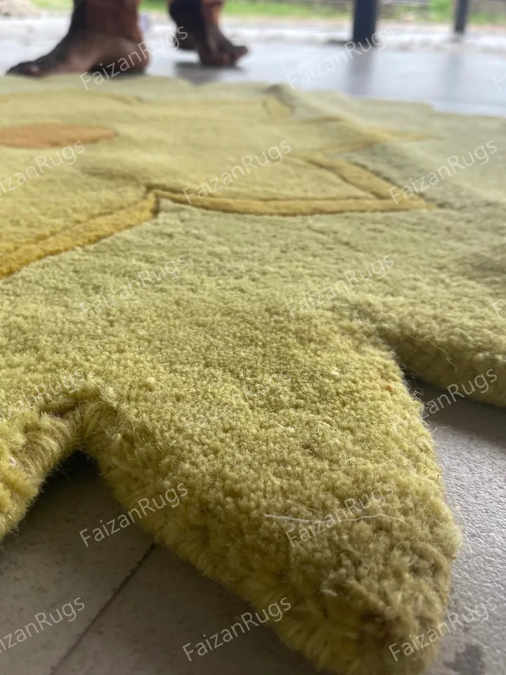 Scott Hand tufted Flower rug 100% wool for kids room, living room, bed room in any size 4x4,5x5,6x6,8x8,9x9,10x10Hurry up guys!!!