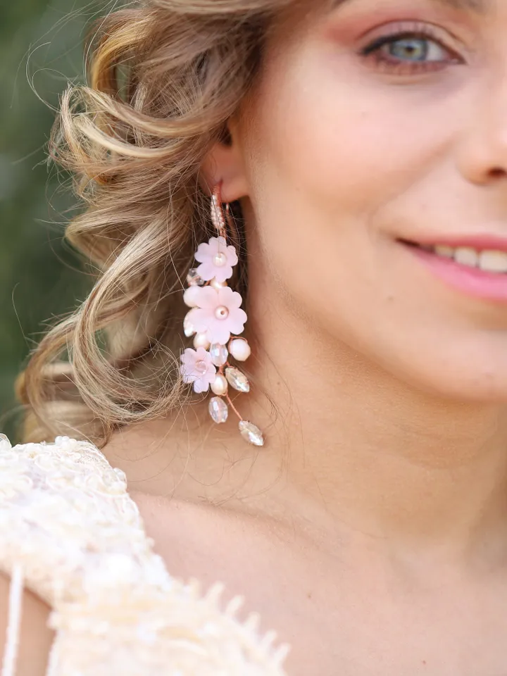 Floral Rose Gold Long Wedding Earrings, Chandelier Statement Bridal Earrings, Bohemian Wedding Jewelry, Boho Wedding Earrings, Gift for Her