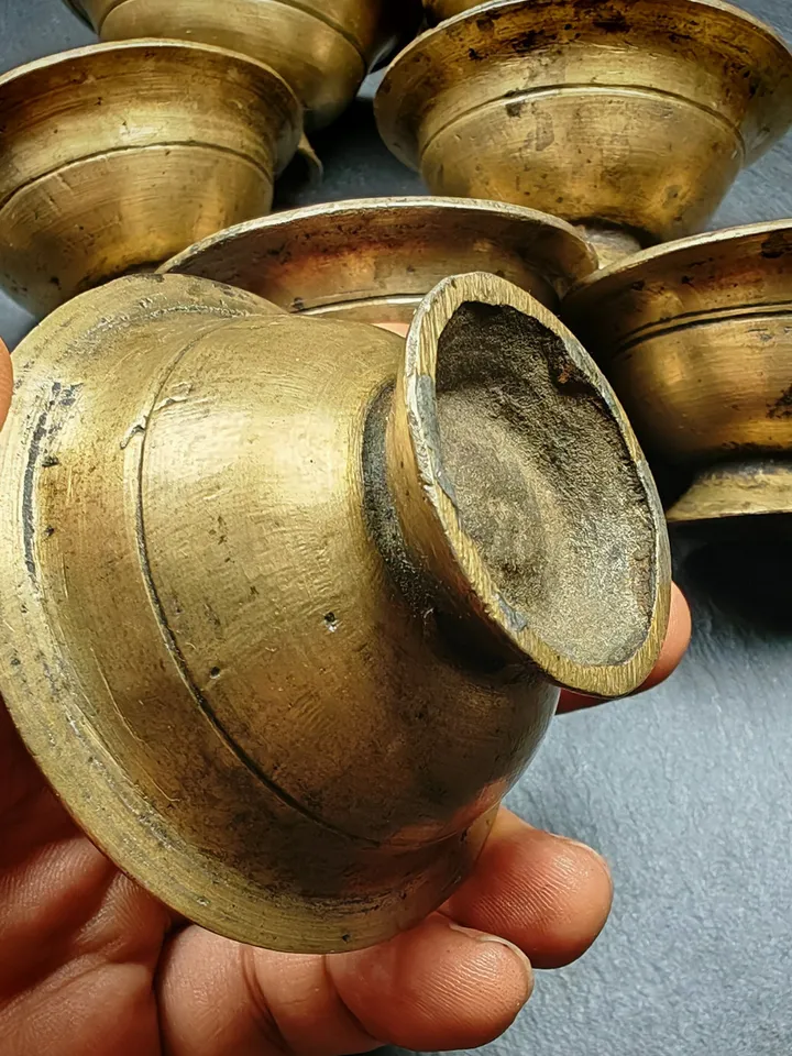 Gandhanra Authentic Tibetan Buddhist Butter lamp / Water Offering Bowls,Yonchap Bowls,Made of Brass,1 Set of 7 Bowls,2.7",100+ Years Old
