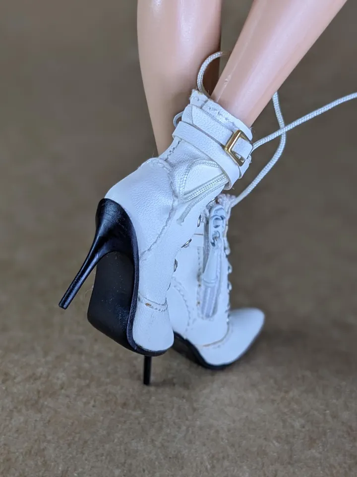 White heels boots for Integrity Toys fashion female dolls (Color Infusion)