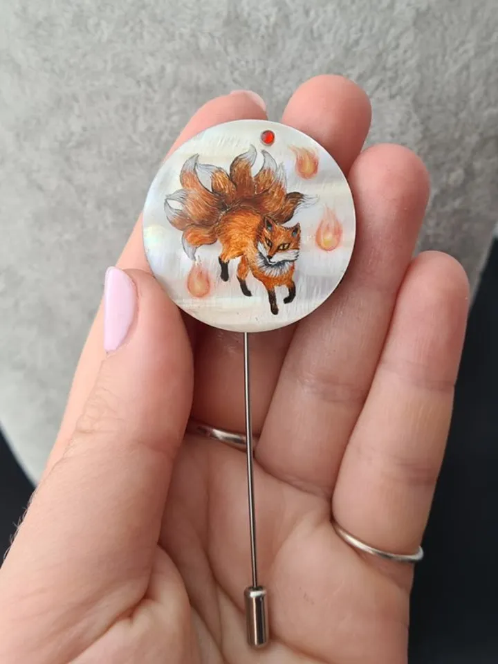 Kitsune brooch, real oil painting miniature on mother of pearl. Kitsune fox pin