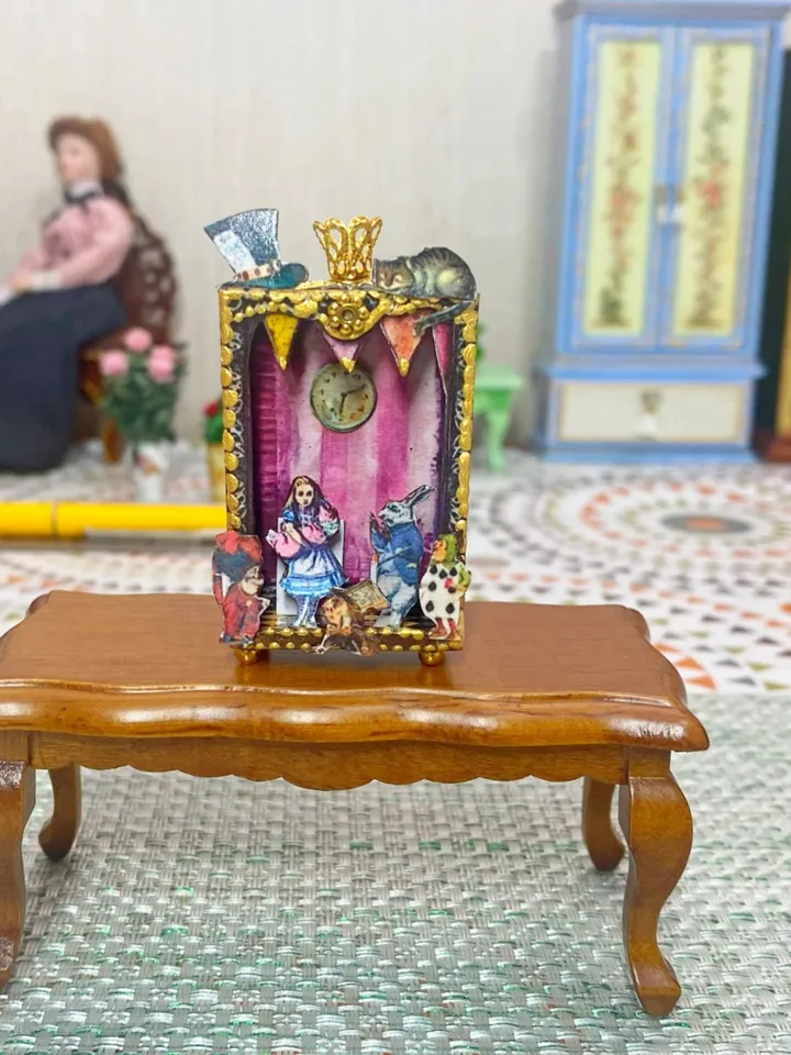 DIGITAL DOWNLOAD FOR PRINT. TUTORIAL.Video master class on creating a puppet theater.1:12