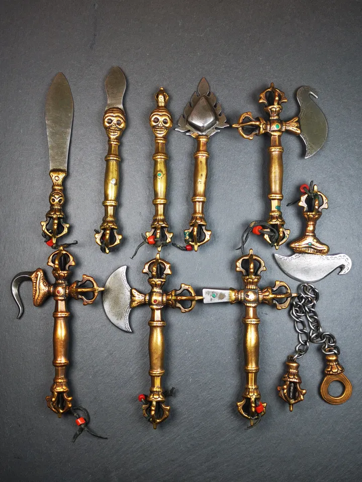 Gandhanra Antique Tibetan Buddhism Ritual Implements, Tantric Practitioner Vajra Chopper Phurba,1 Set of 10 PCs