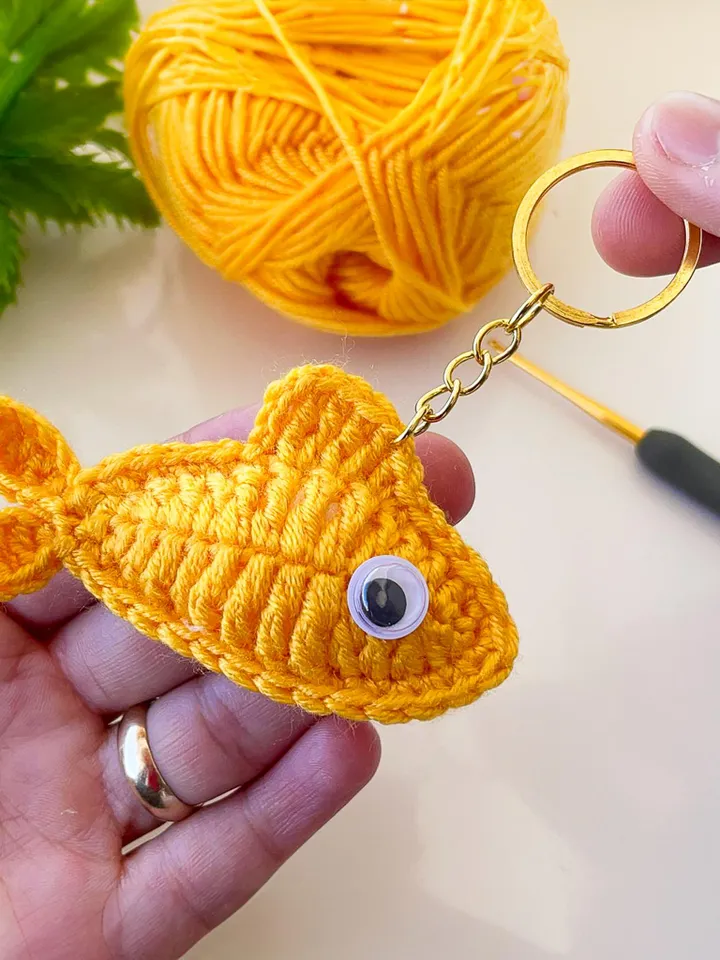 Crochet Fish Keychain Pattern, Amigurumi Fish Keyring PDF, DIY Small Animal Plush, Handmade Ocean Animal Toy, Cute Crochet Gift