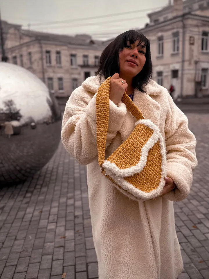 Mustard purse with fur, crochet bag, handmade luxury handbag, clutch, shoulder bag, saddle bag, velvet cord