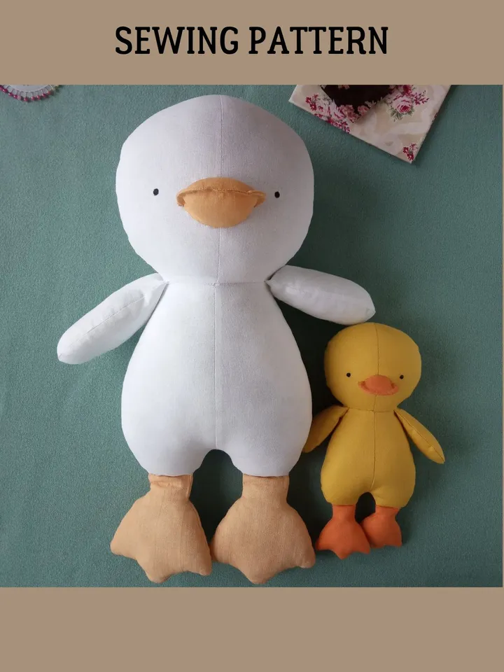 Stuffed Duck Pattern (2 sizes) & Tutorial