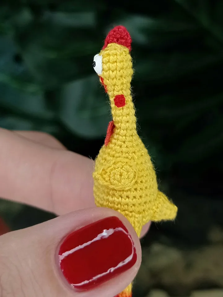 English PDF crochet pattern Chicken Co-Co. Crochet miniature pattern. Crazy chicken toy pattern. DIY funny toy.