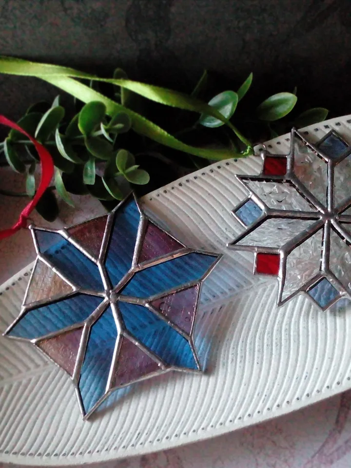 Set of 2 snowflake suncatchers, christmas ornaments, simple stained glass, Christmas decorations, Xmas tree star