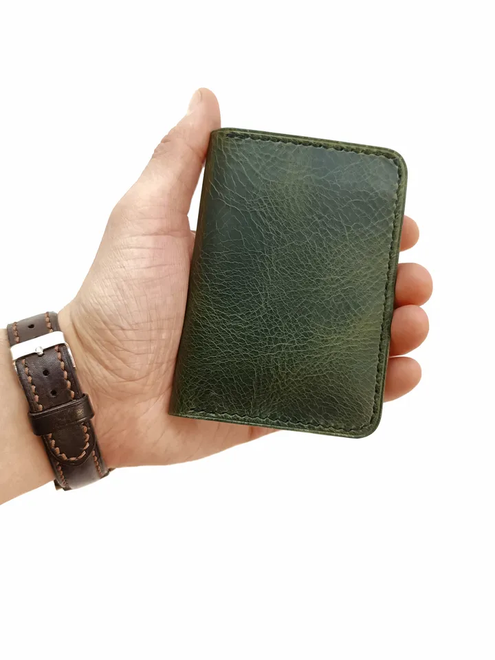 Pattern of a leather cardholder wallet for cards in PDF format with 4 mm steps. Pattern of a leather mini wallet.