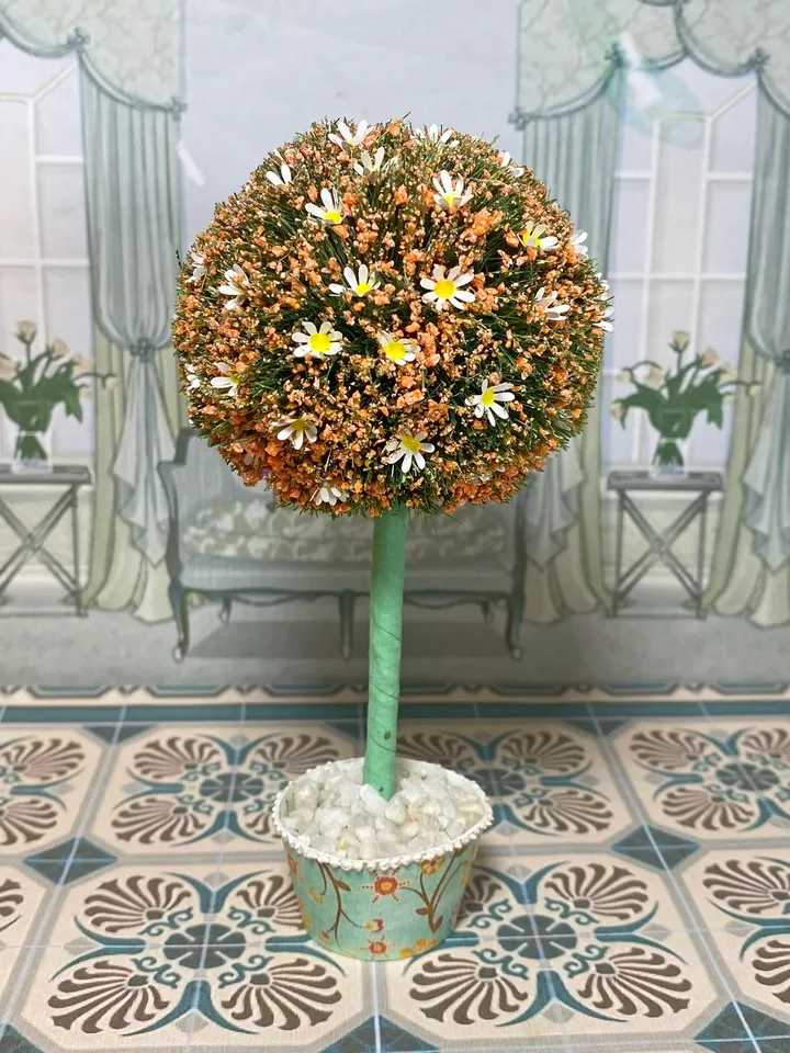 Topiary for a dollhouse. 1:12. Handmade. Plant for a doll.