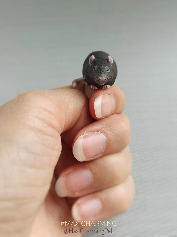 Custom rat small sculpture