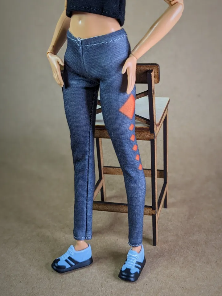 Black T-shirt & Gray leggins for 1/6 scale fashion female dolls