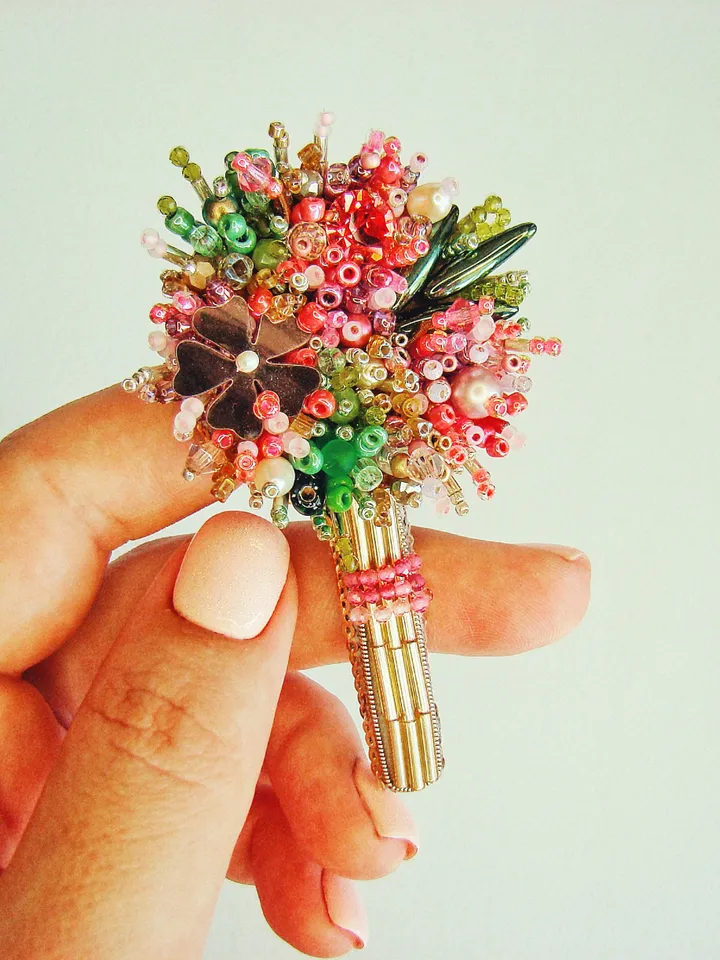 Brooch Bouquet, beaded brooch, flower embroidered, gift ideas