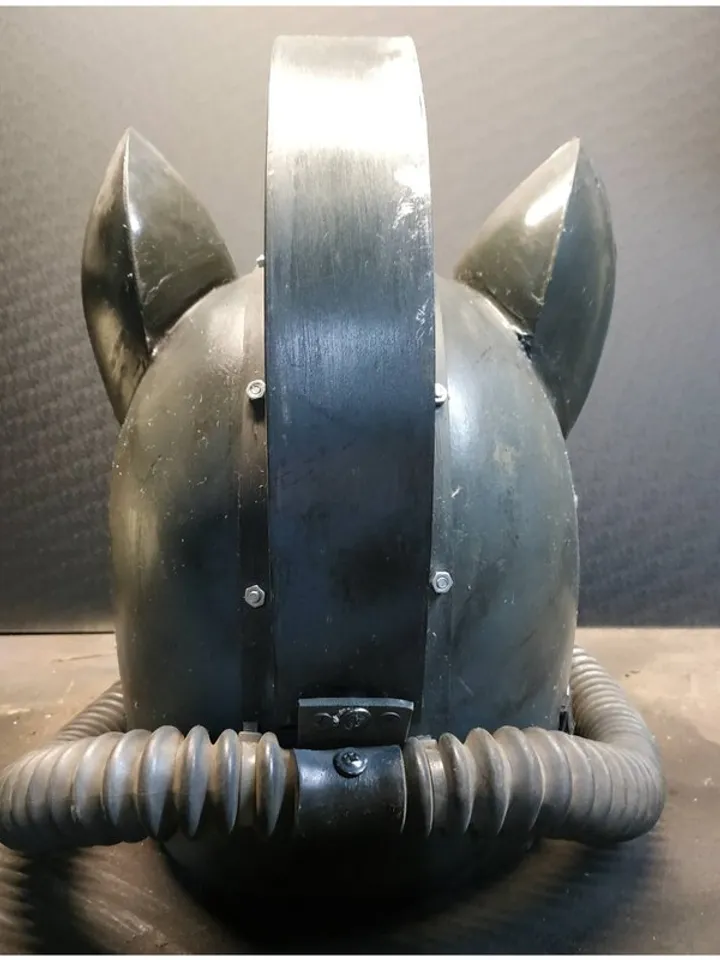 Fallout pony - cosplay - Fallout Equestria - my little pony - fallout helmet - m