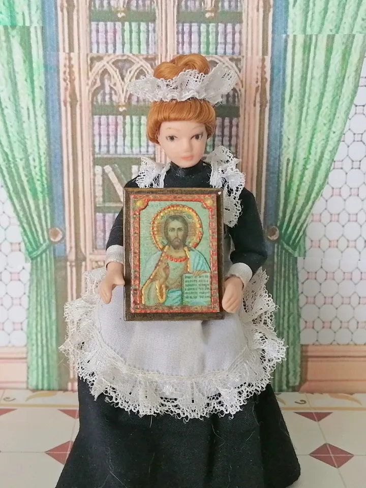 Miniature icon. Christmas.1:12 scale.Dollhouse miniature. Christmas. 1:12.