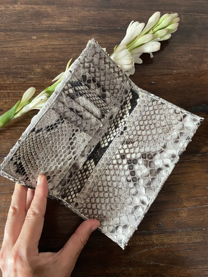 Genuine python skin flat unisex gray uncolored wallet / small money reptile purse / exotic leather snakeprint / cardholder gift idea