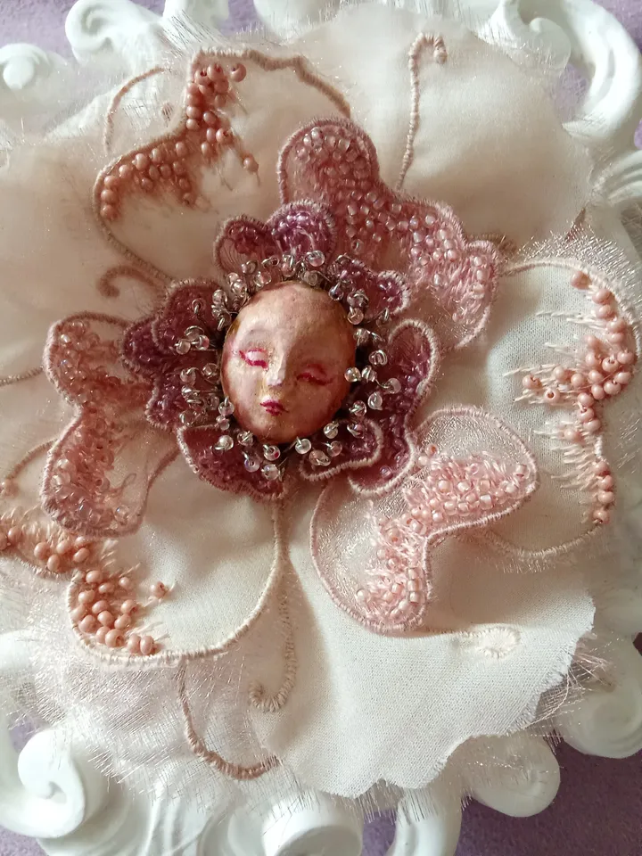 "Aurora" brooch