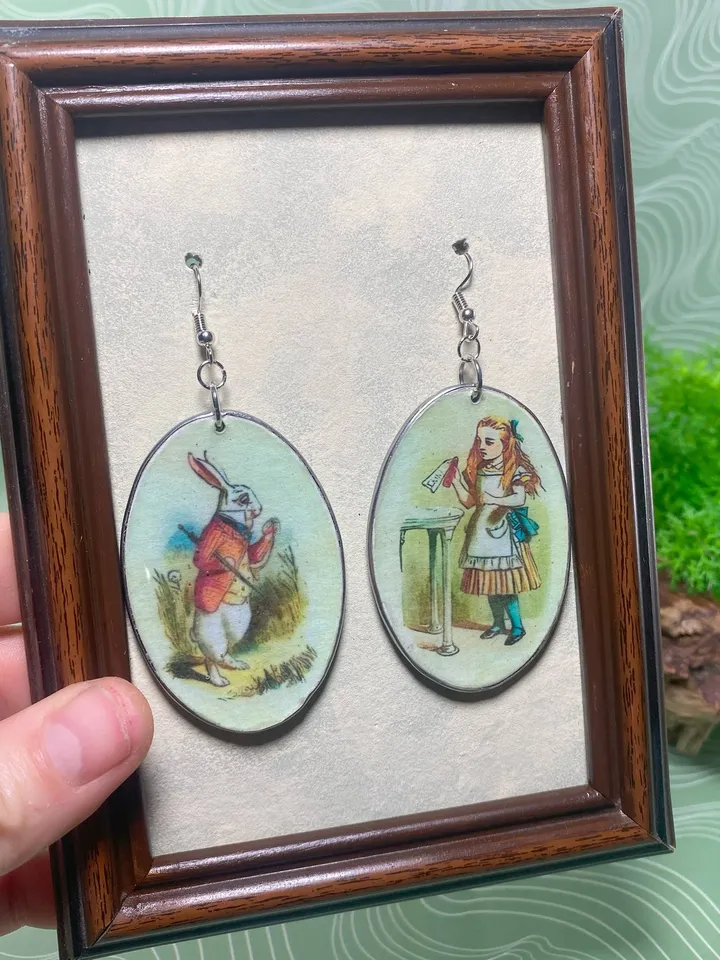 Handmade earrings. UV resin. Individual design.